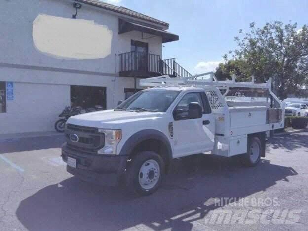 Ford F550 CONTRACTOR Camiones caja cerrada