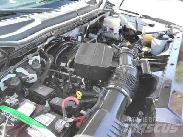Ford F550 CONTRACTOR Camiones caja cerrada