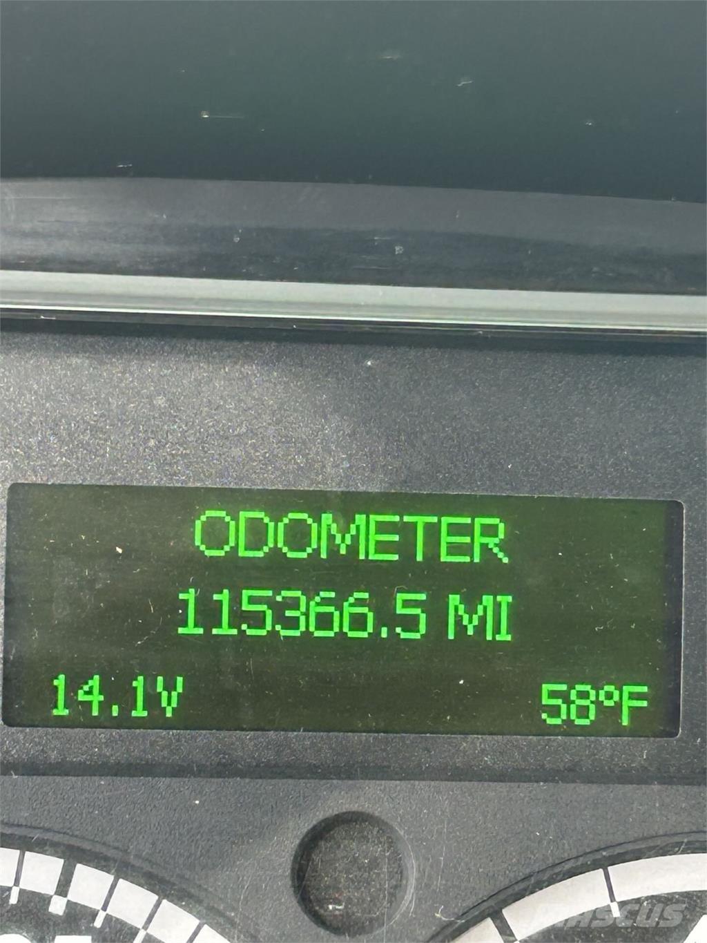 Freightliner M2 Camiones caja cerrada