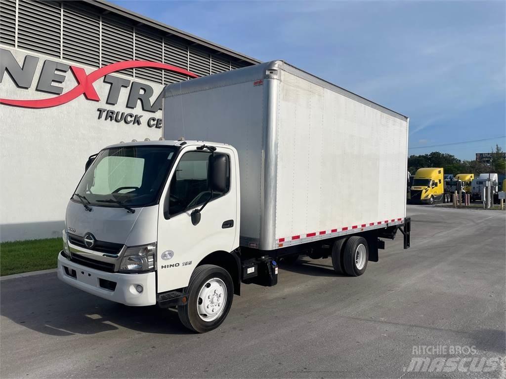 Hino 195 Camiones caja cerrada