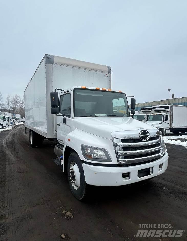 Hino 268 Camiones caja cerrada