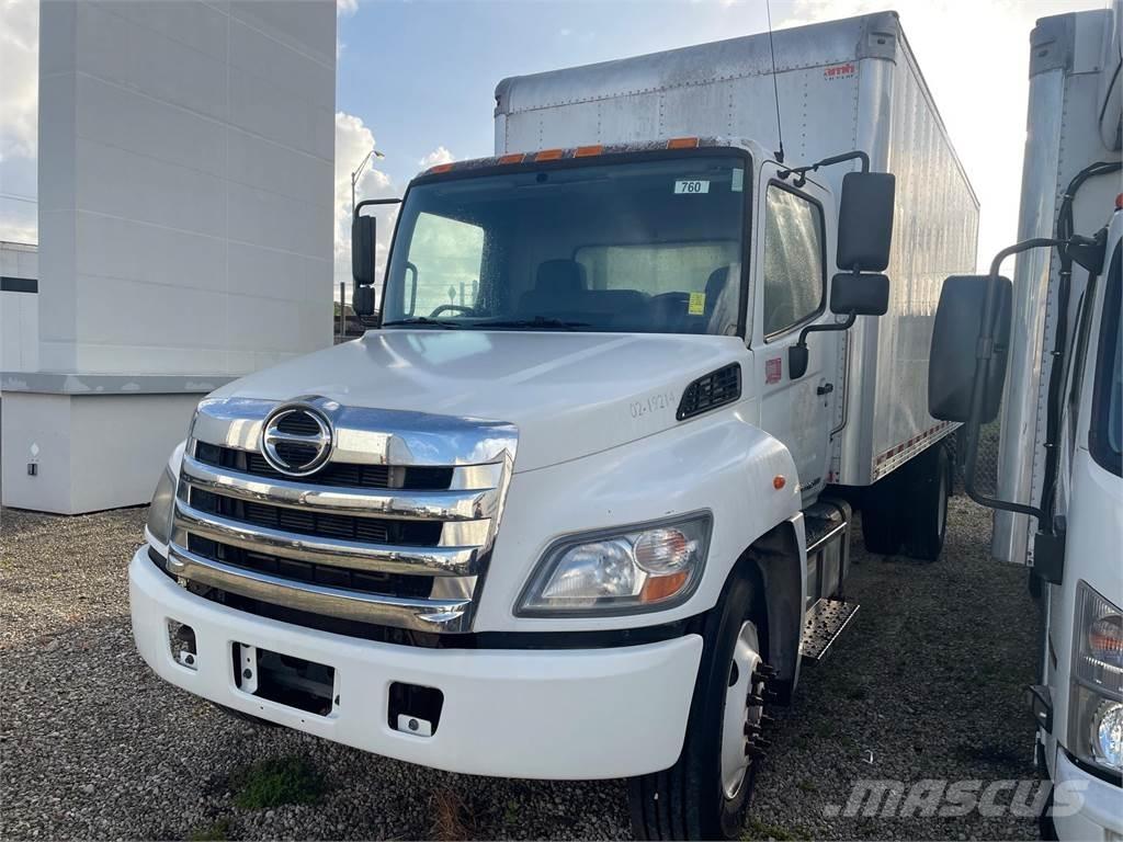 Hino 268A Camiones caja cerrada