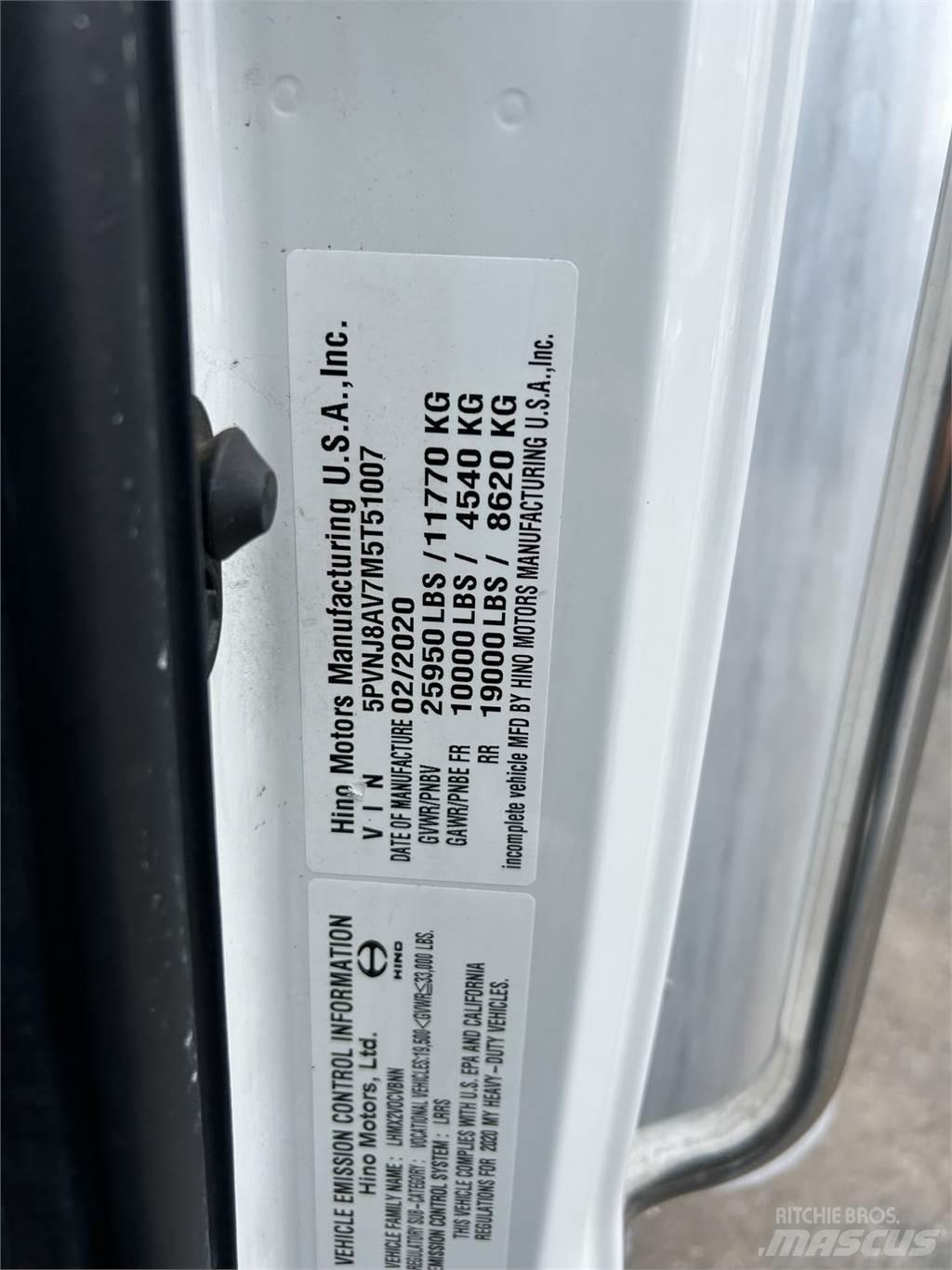 Hino L6 Camiones caja cerrada