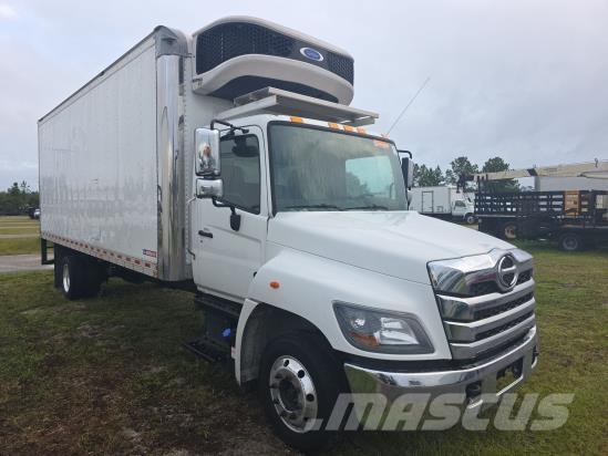 Hino L6 Camiones caja cerrada
