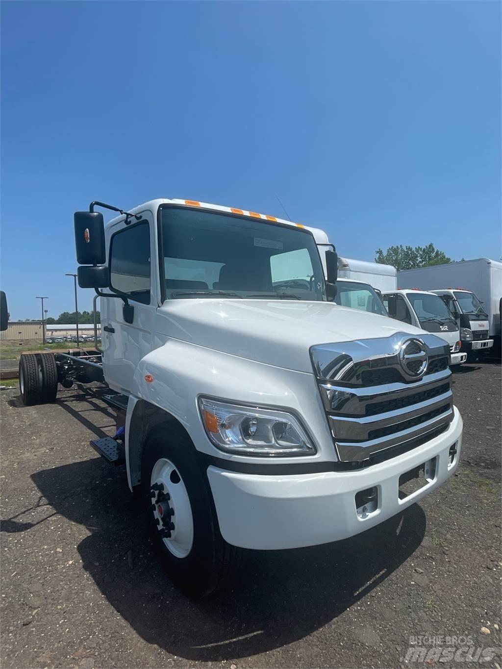 Hino L7 Camiones chasis