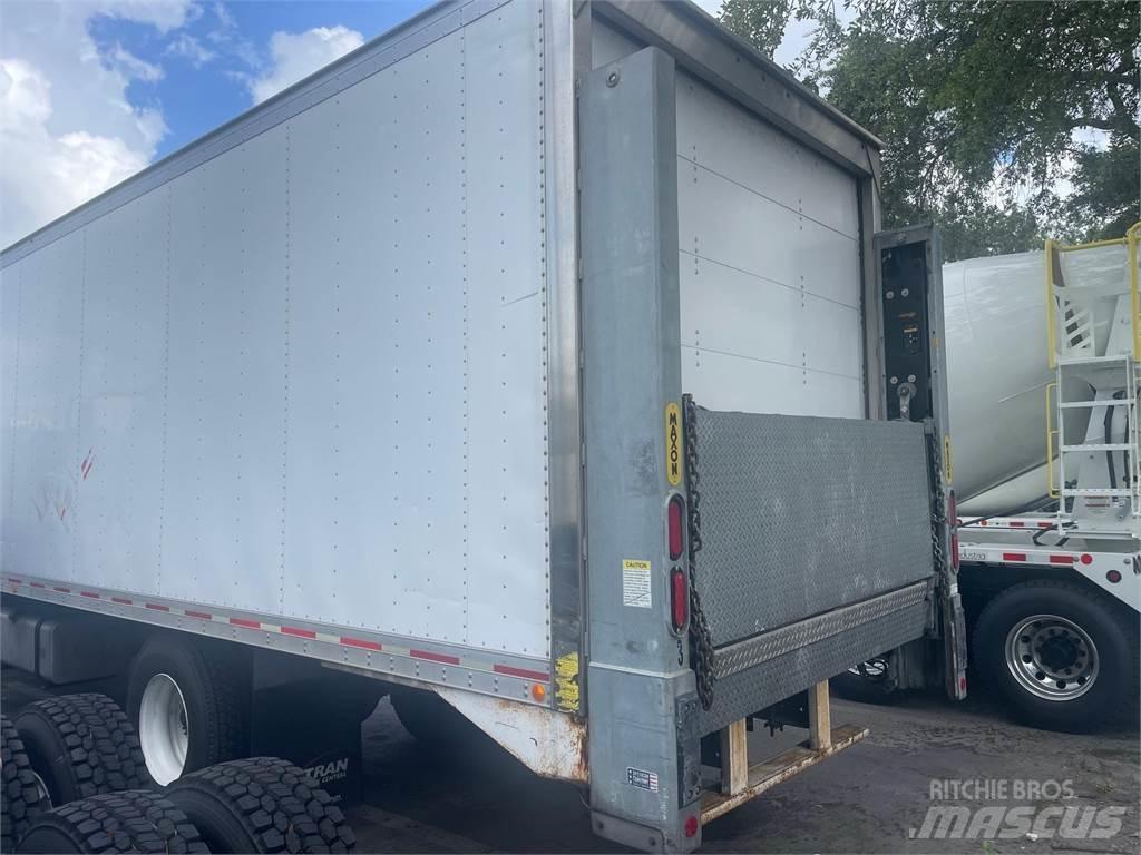 Isuzu FTR Camiones caja cerrada
