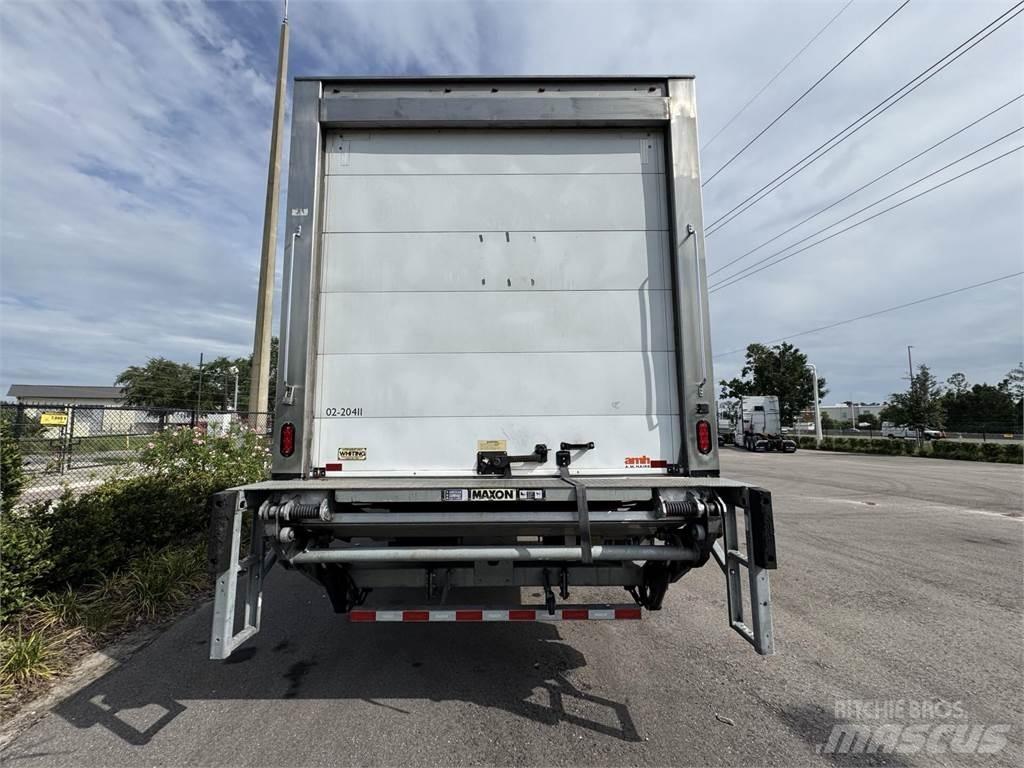 Isuzu FTR Camiones caja cerrada