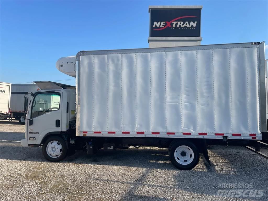 Isuzu NPR Camiones caja cerrada