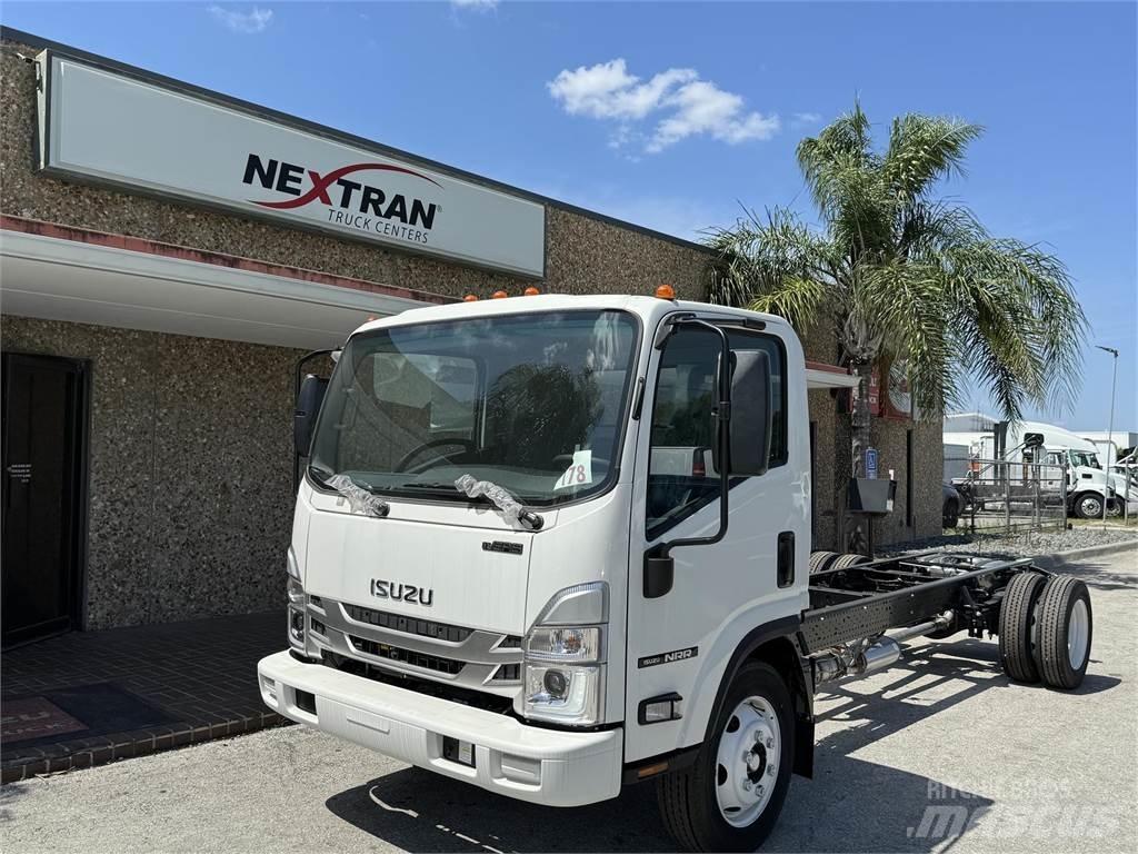 Isuzu NPR-1F404 Camiones chasis