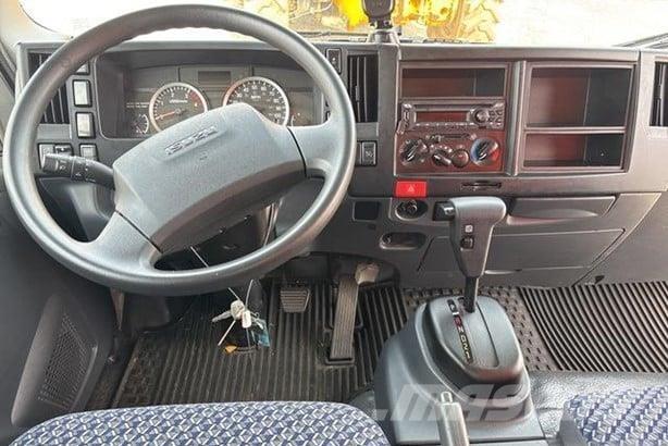 Isuzu NPR HD Camiones caja cerrada