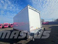 Isuzu NPR HD Camiones caja cerrada