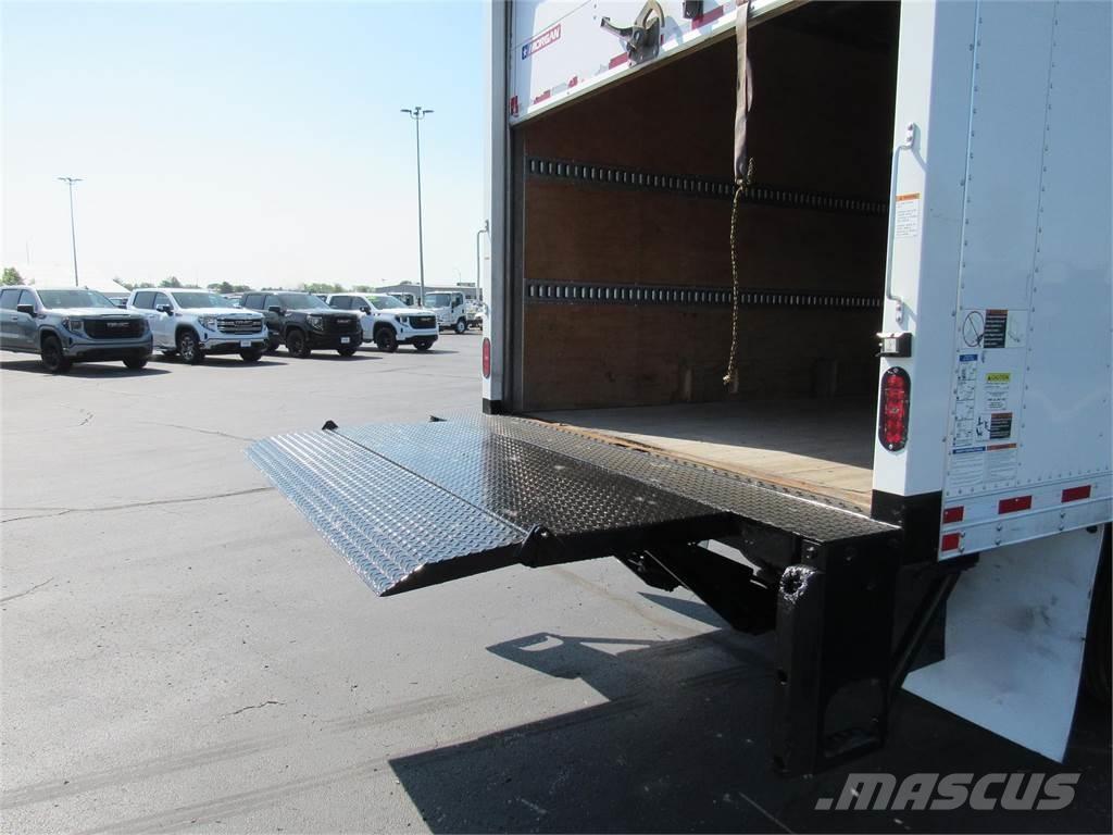 Isuzu NPRHD Camiones caja cerrada