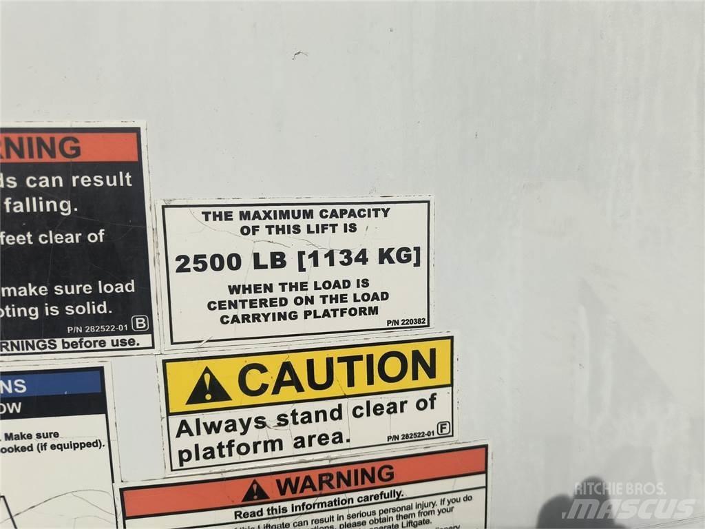 Isuzu NQR Camiones caja cerrada