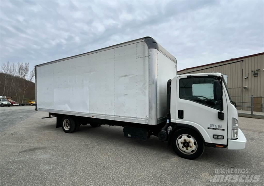 Isuzu NQR Camiones caja cerrada
