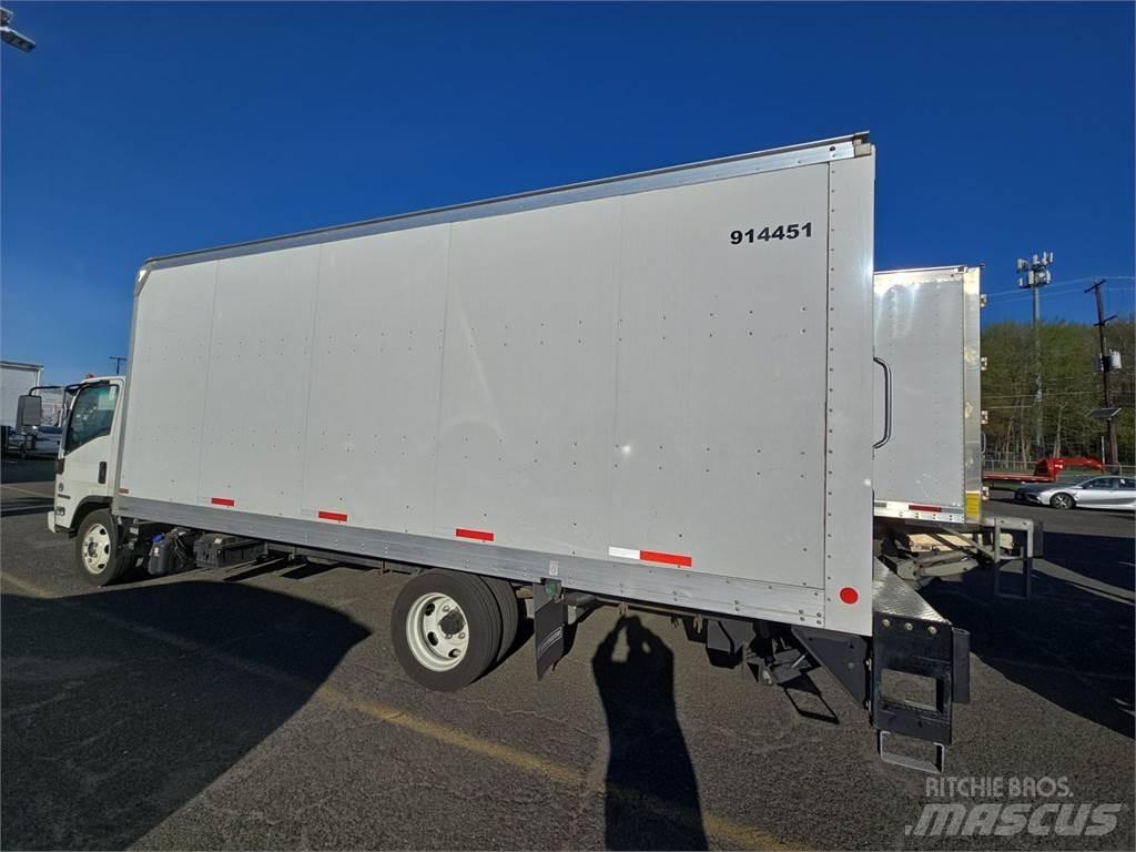 Isuzu NRR Camiones caja cerrada
