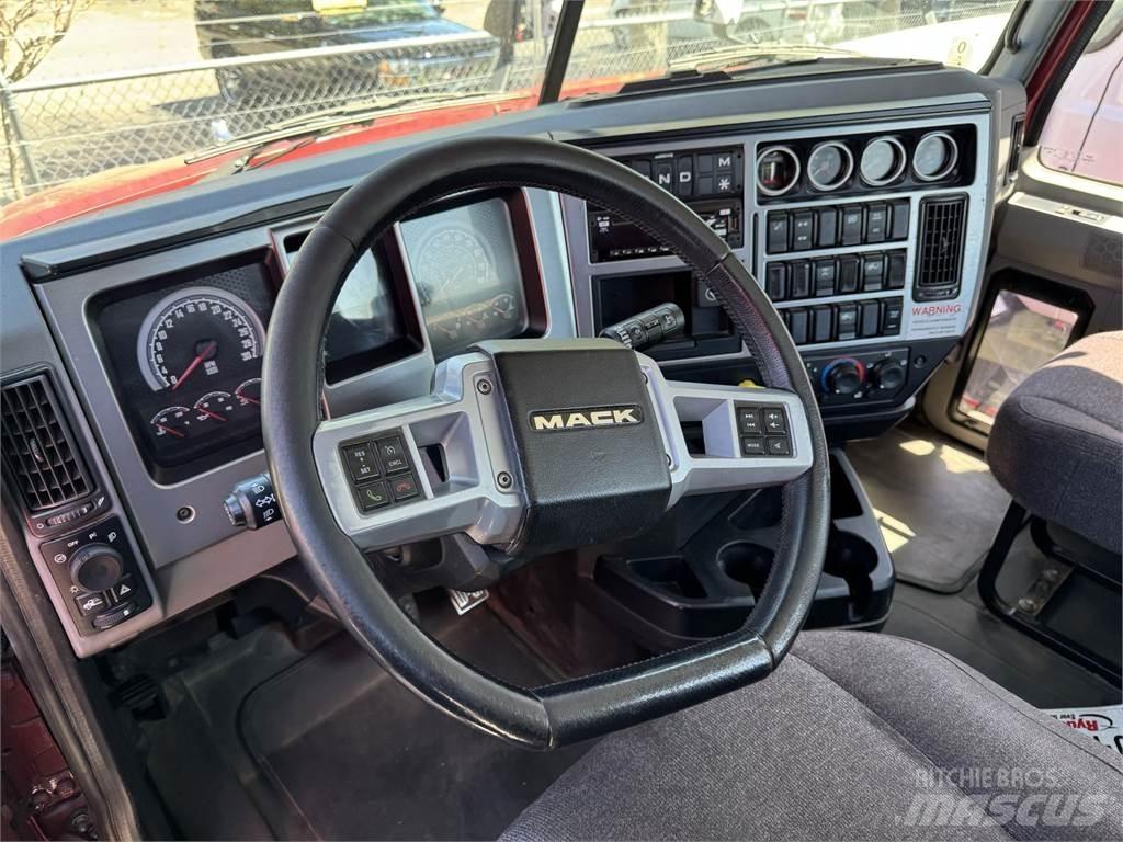 Mack AN64T Cabezas tractoras