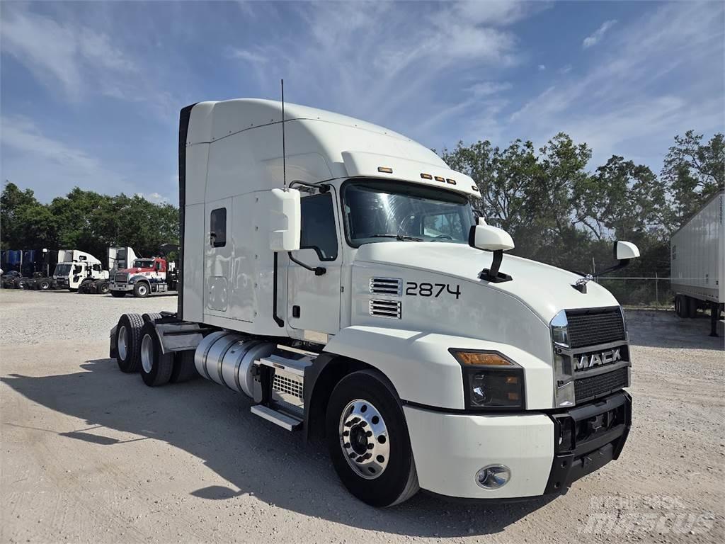 Mack AN64T Cabezas tractoras