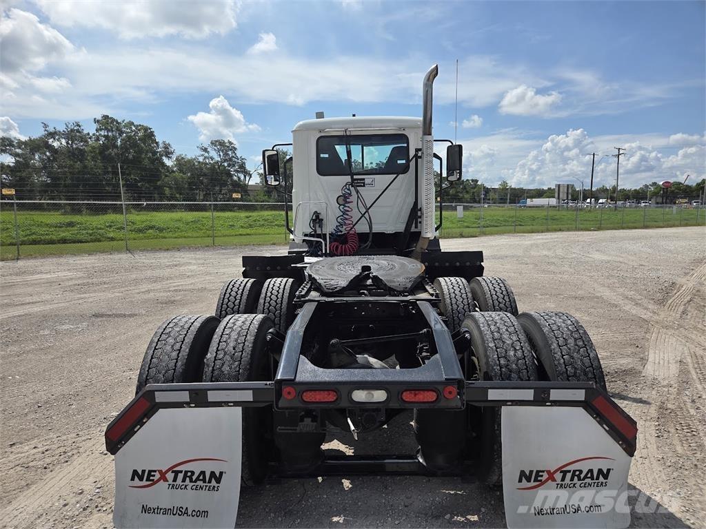 Mack AN64T Cabezas tractoras