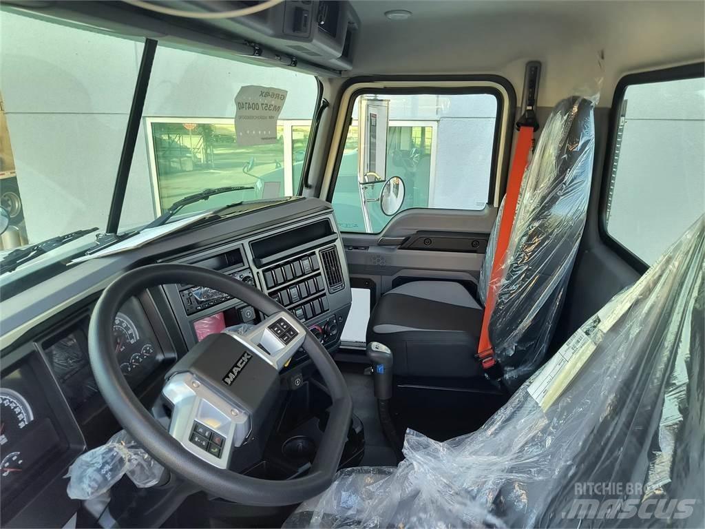 Mack GR64BX Camiones bañeras basculantes o volquetes