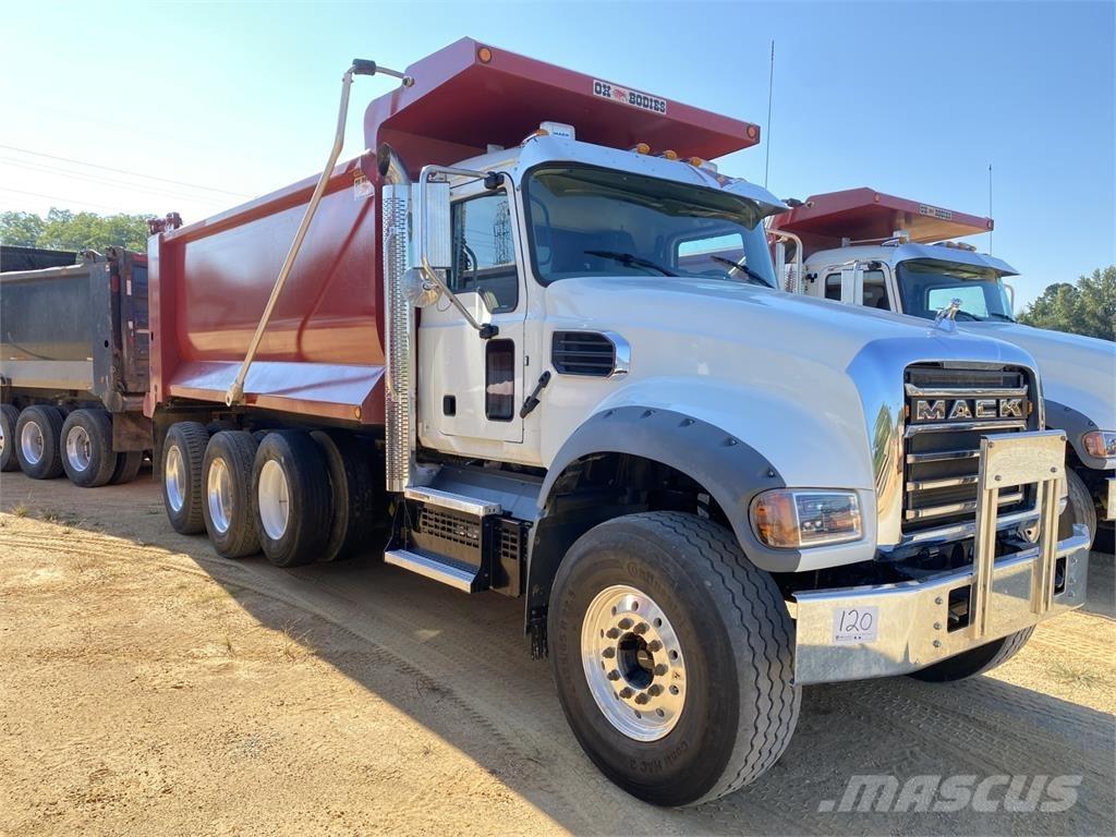Mack GR64F Camiones bañeras basculantes o volquetes