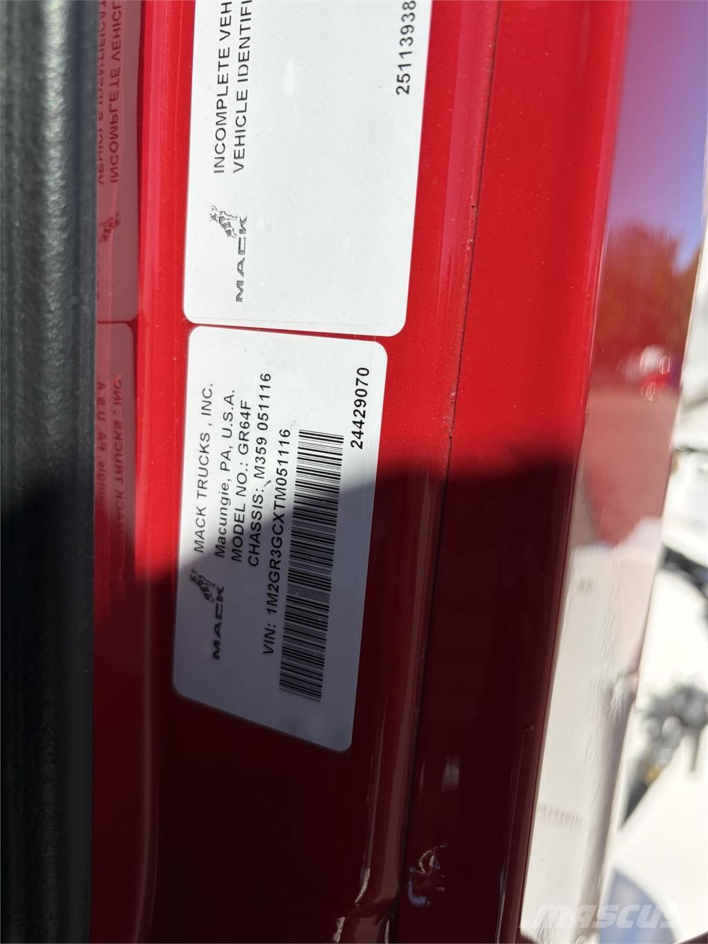 Mack GR64FR Camiones hormigonera