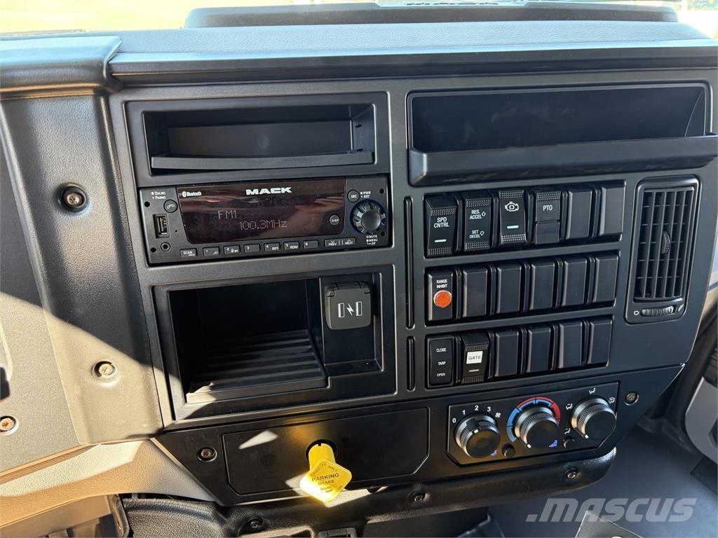 Mack MD6 42R Camiones bañeras basculantes o volquetes