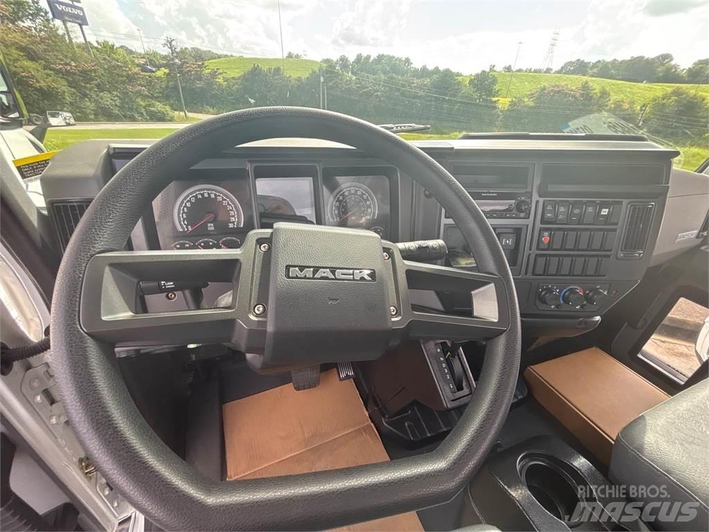 Mack MD6 42R Camiones chasis
