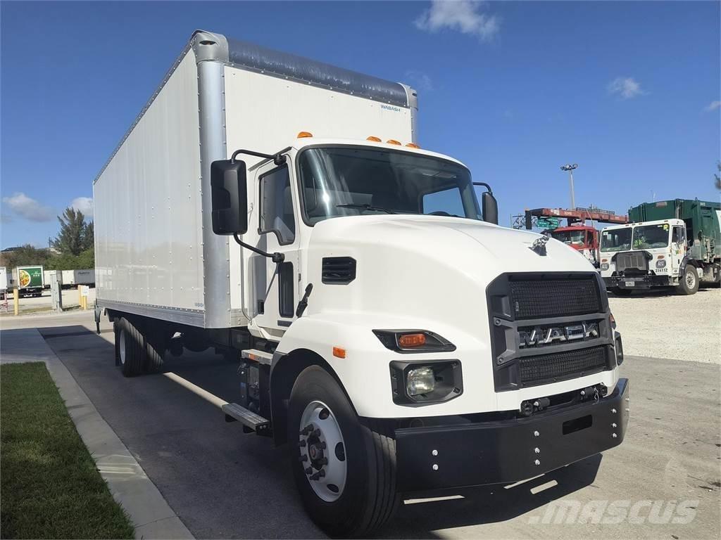Mack MD6 42R Camiones caja cerrada