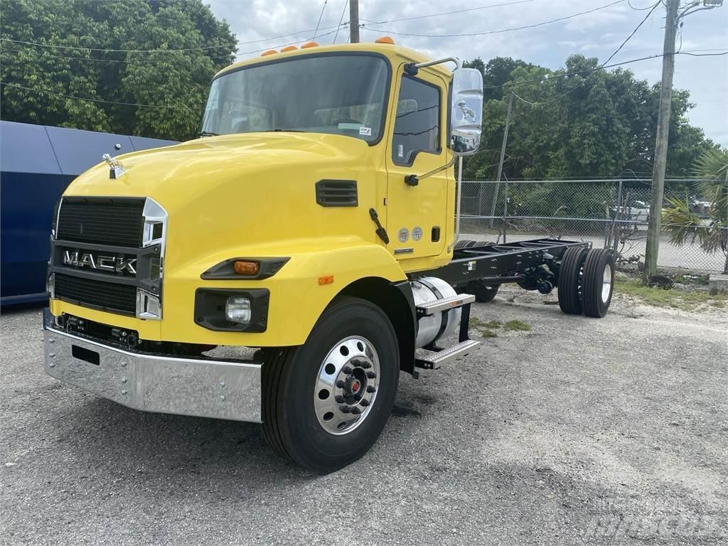 Mack MD7 42R Forestal - Otros