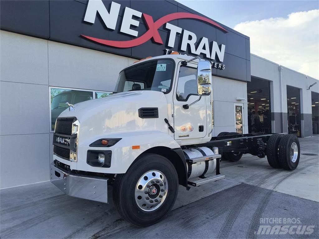 Mack MD7 42R Camiones chasis