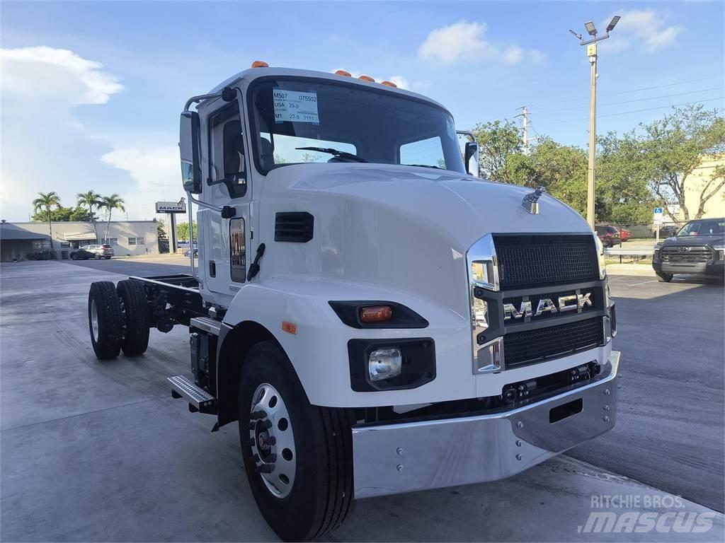 Mack MD7 42R Camiones chasis