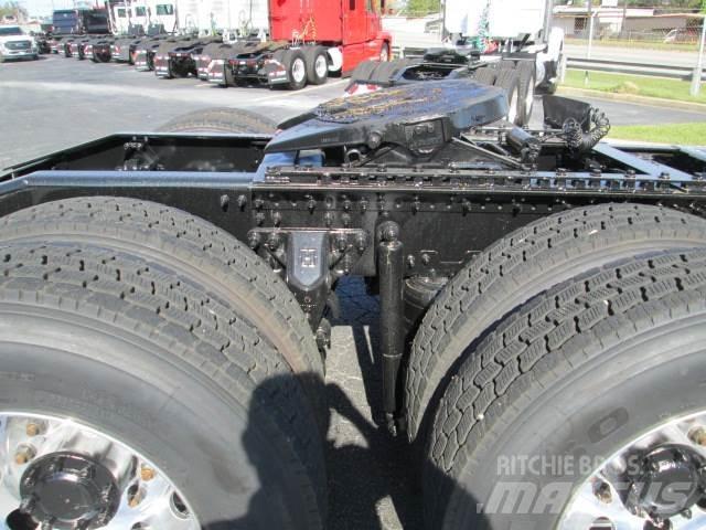 Mack PI64T Cabezas tractoras