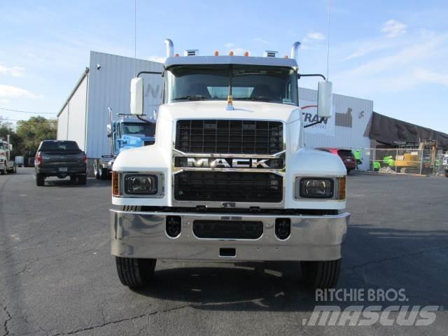 Mack PI64T Cabezas tractoras