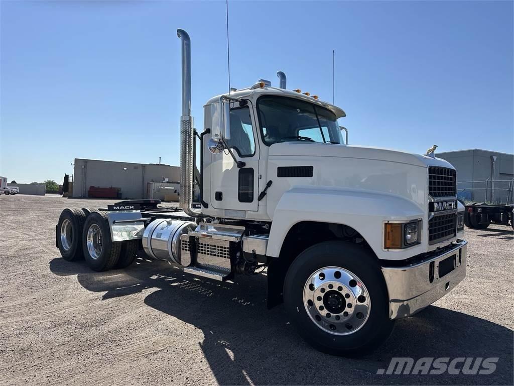 Mack PI64T Cabezas tractoras