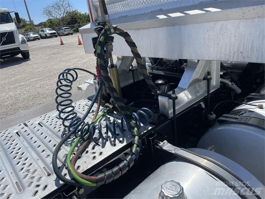 Mack PI64T Cabezas tractoras