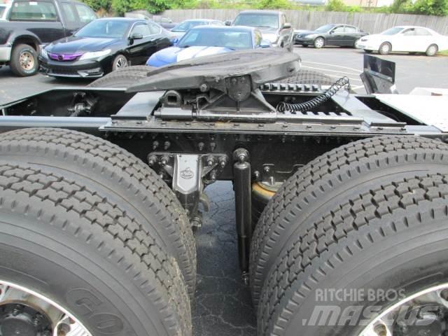 Mack PI64T Cabezas tractoras