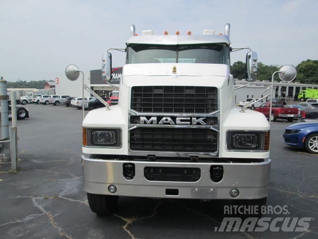 Mack PI64T Cabezas tractoras