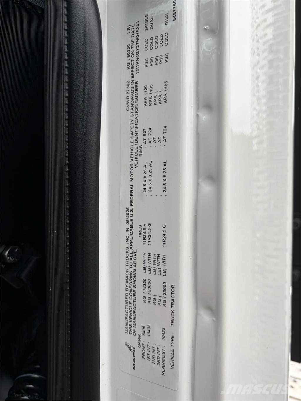 Mack PI64T Cabezas tractoras