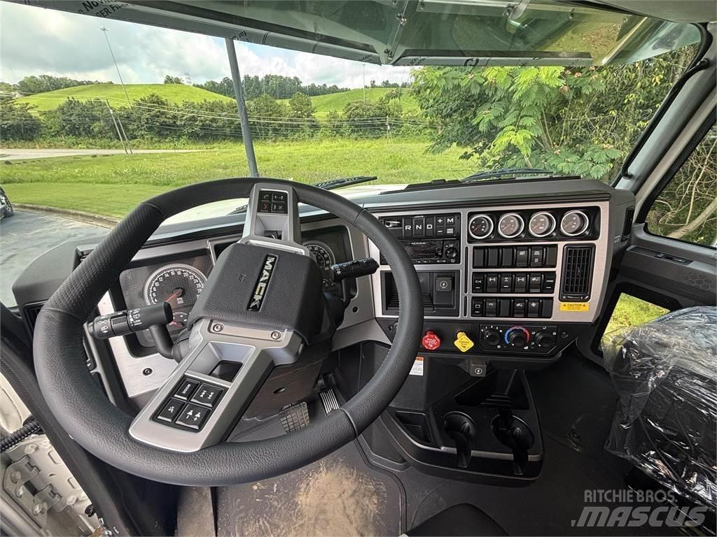 Mack PI64T Cabezas tractoras