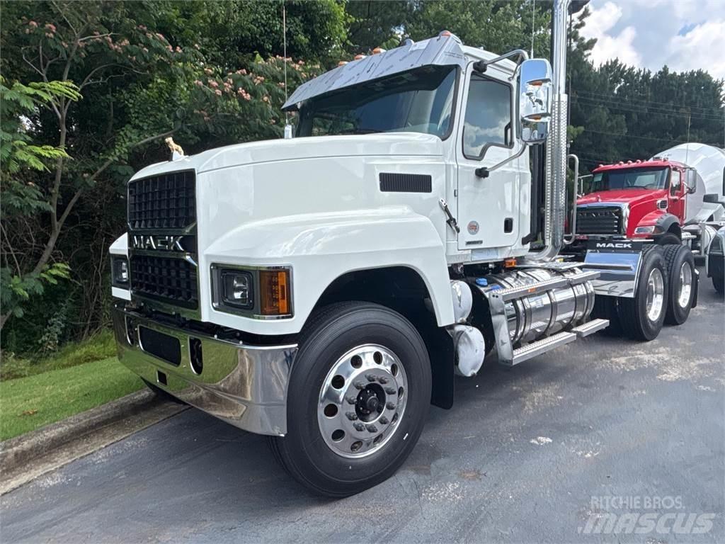 Mack PI64T Cabezas tractoras