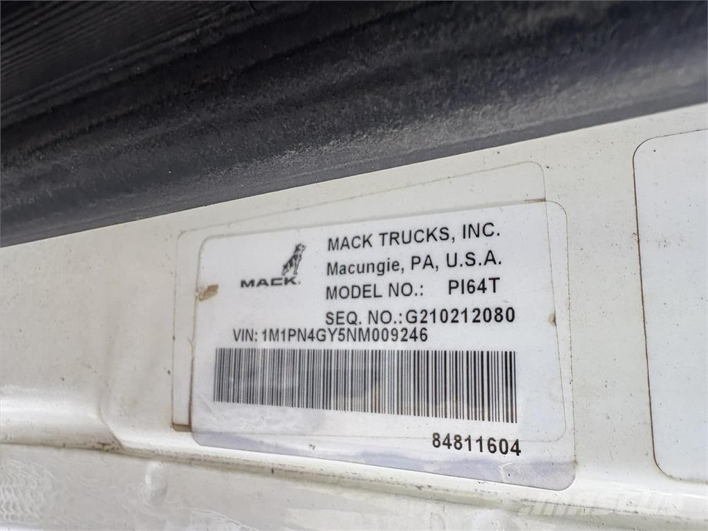 Mack PI64T Cabezas tractoras