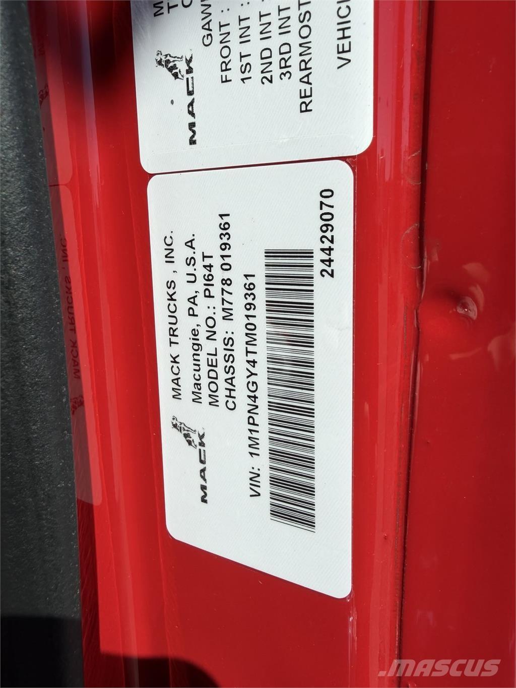 Mack PI64T Cabezas tractoras