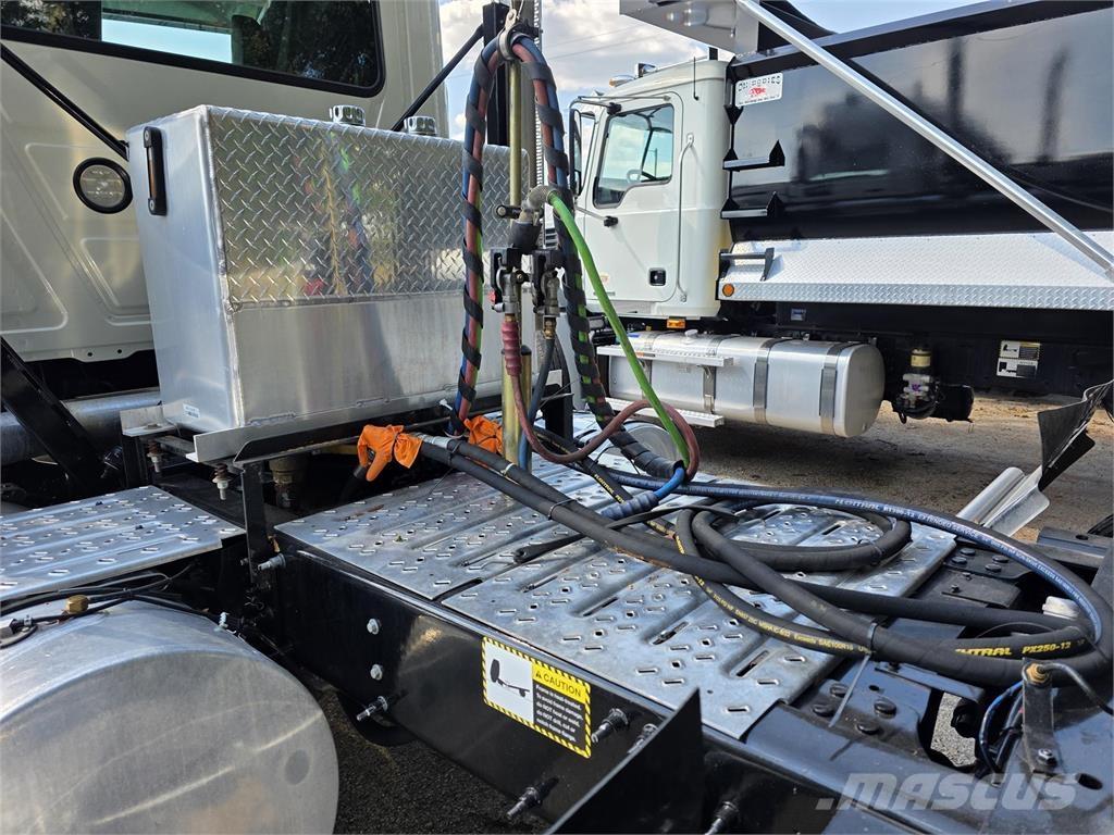 Mack PI64T Cabezas tractoras