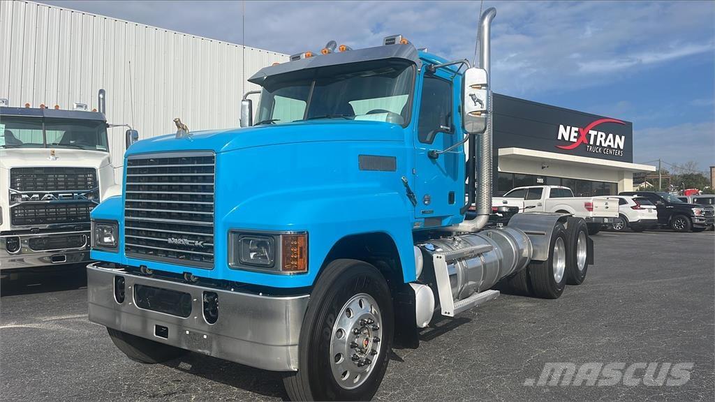 Mack PI64T Cabezas tractoras