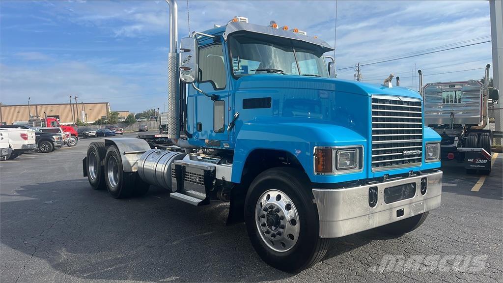 Mack PI64T Cabezas tractoras
