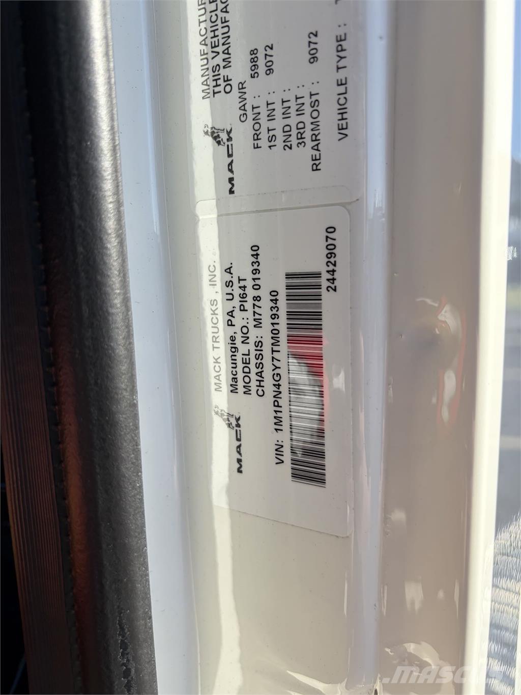 Mack PI64T Cabezas tractoras