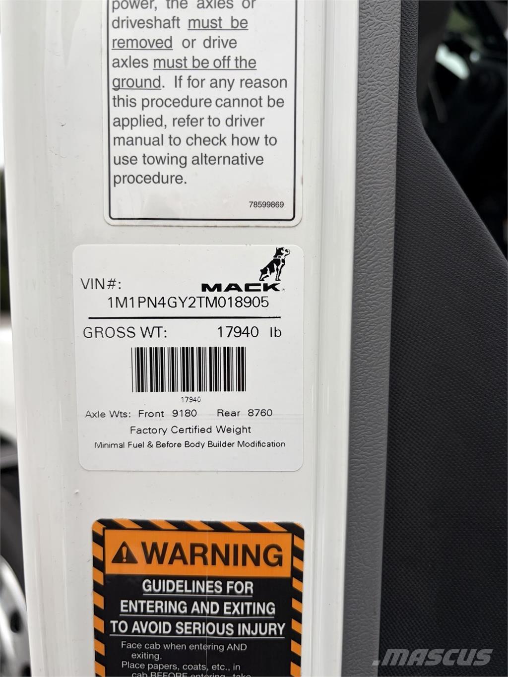 Mack PI64T Cabezas tractoras