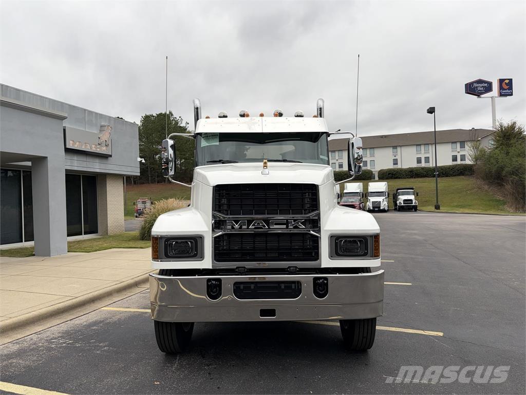 Mack PI64T Cabezas tractoras