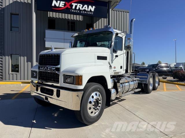 Mack PI64T Cabezas tractoras