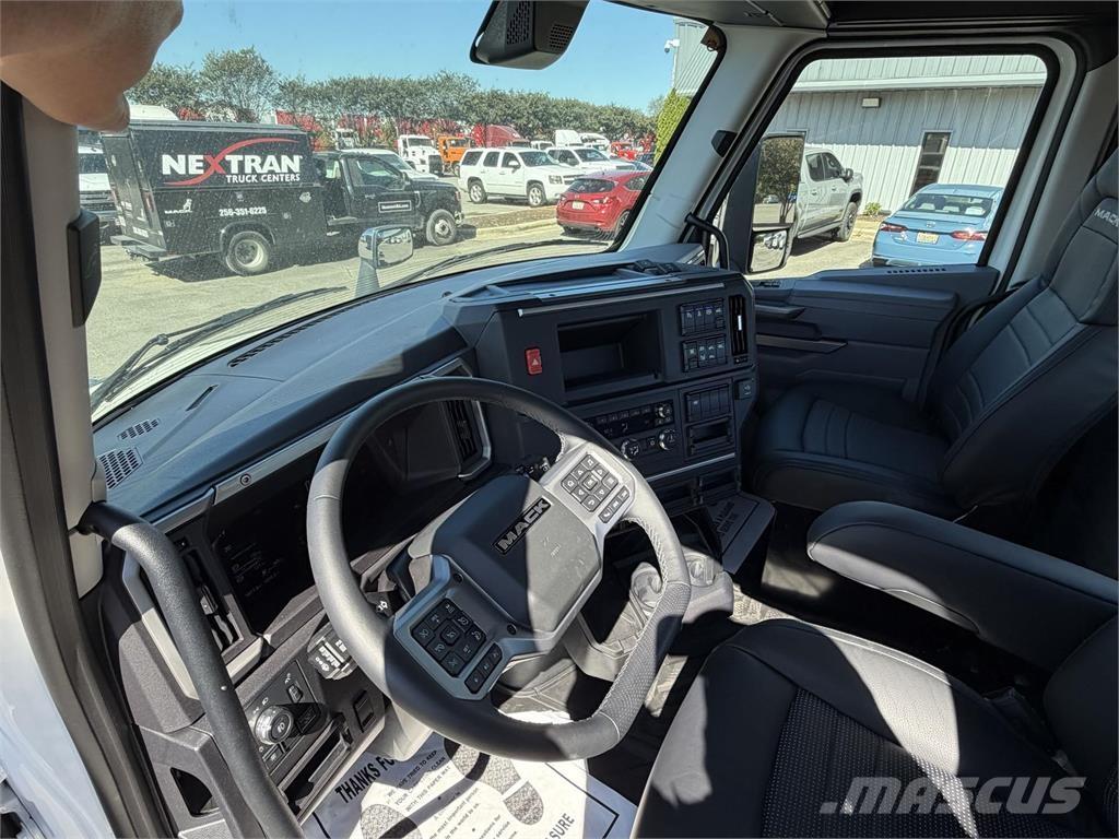 Mack PR64T Cabezas tractoras